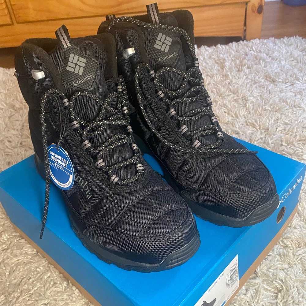 MENS BOOTS